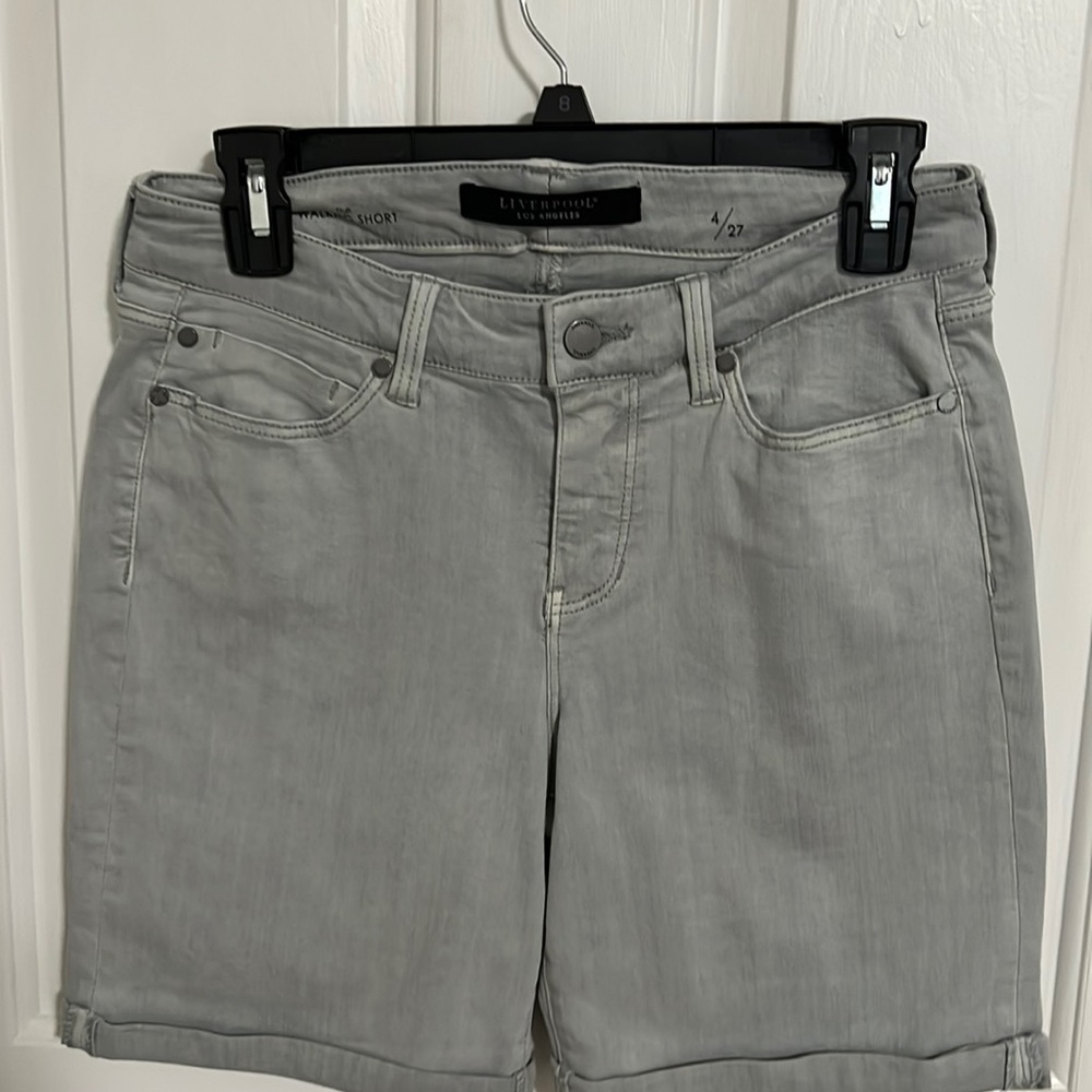 Liverpool shorts light gray. Size 4/27. EUC